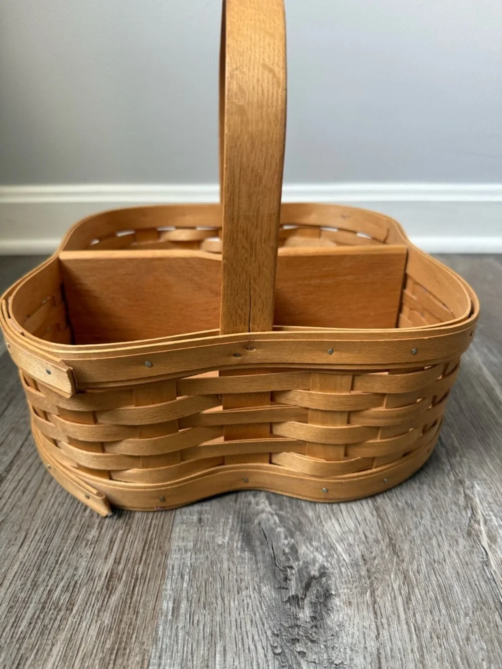Bradford Basket 2000 Hand Woven Vintage Y2K Basket 4 Way Divider Brown